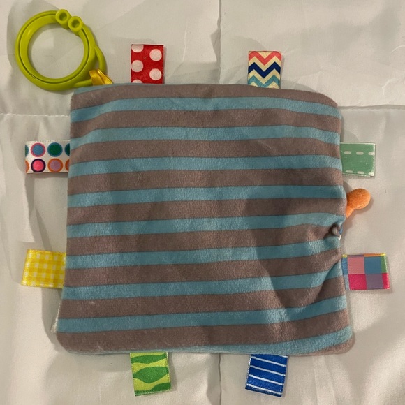 Taggies Elephant - Picture 3 of 3